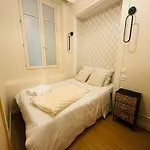 Arc De Triomphe-Carnot Luxury & Design